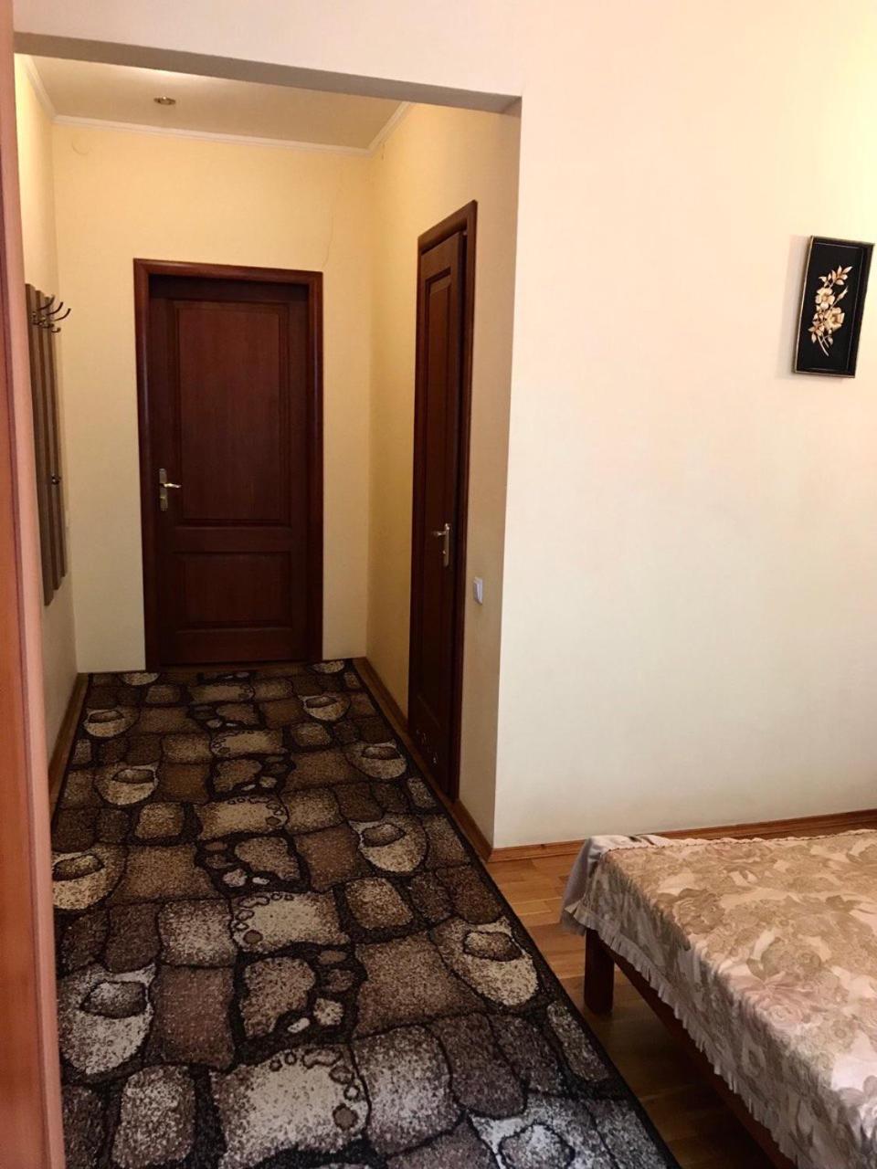 Apartament-Minihotel Elpida Lviv Bagian luar foto