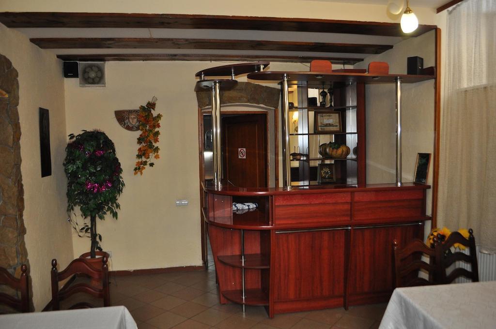Apartament-Minihotel Elpida Lviv Bagian luar foto